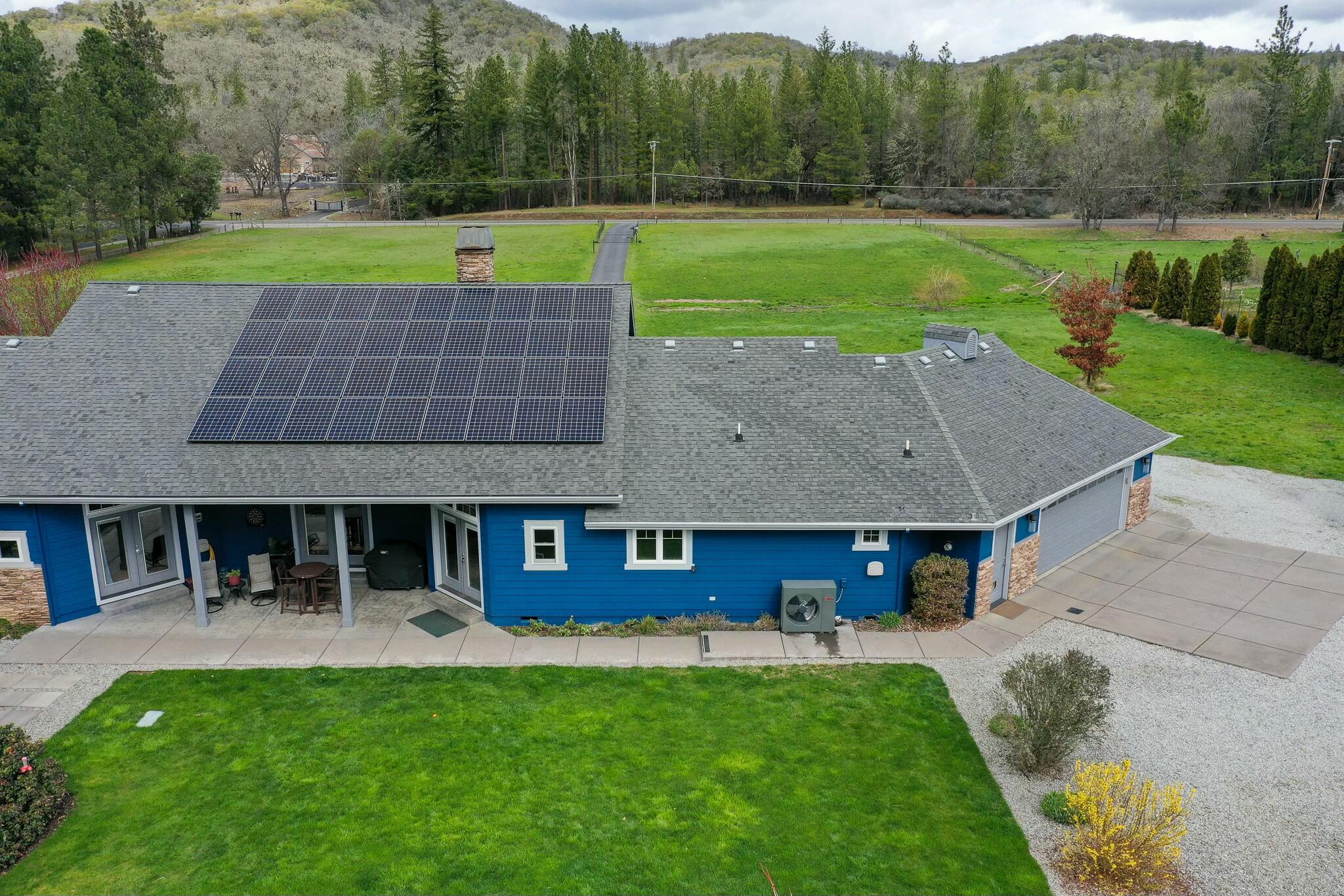 7059 Old Stage Road Central Point, OR 97502 - Photo 28 of 54 tempImageV2BDw9