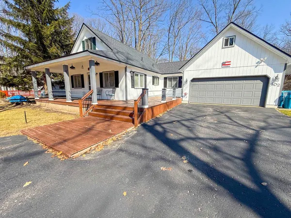 $248,000 | 402 Sheffield Drive, Roscommon, MI 48653
