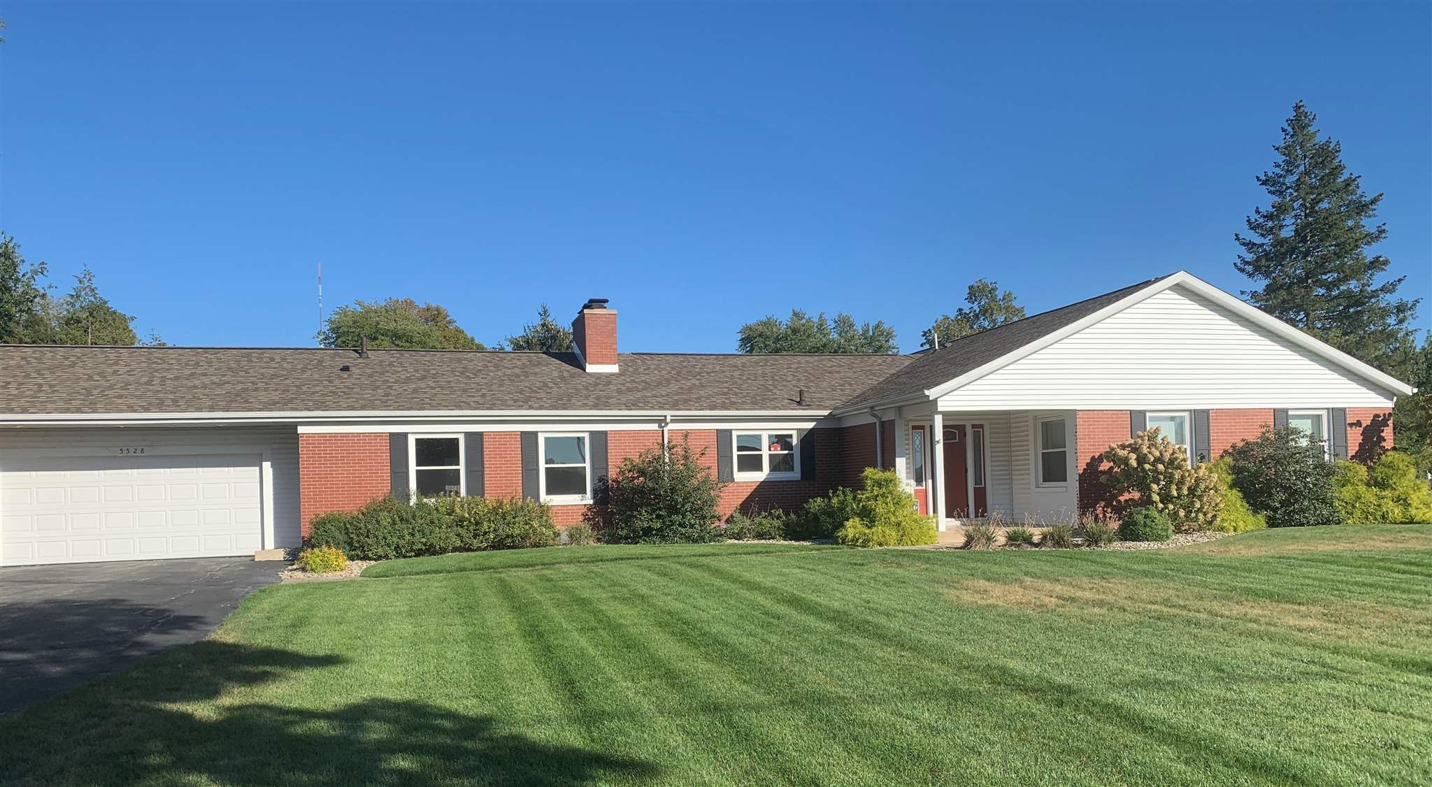 5528 Miami Road South Bend, IN 46614 - Photo 3 of 31