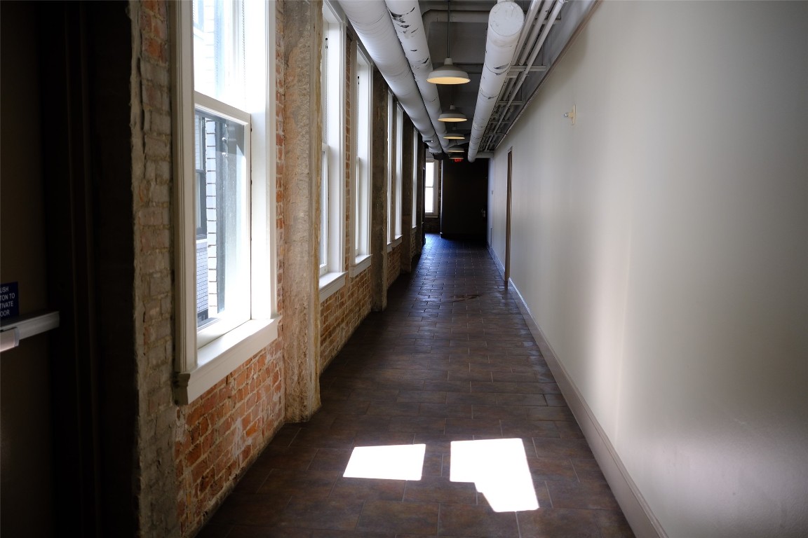 201 Main Street, Unit 6G Houston, TX 77002 - Photo 12 of 14