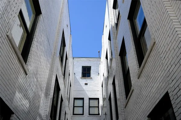 $2,700 | 201 Main Street, Unit 6G, Houston, TX 77002