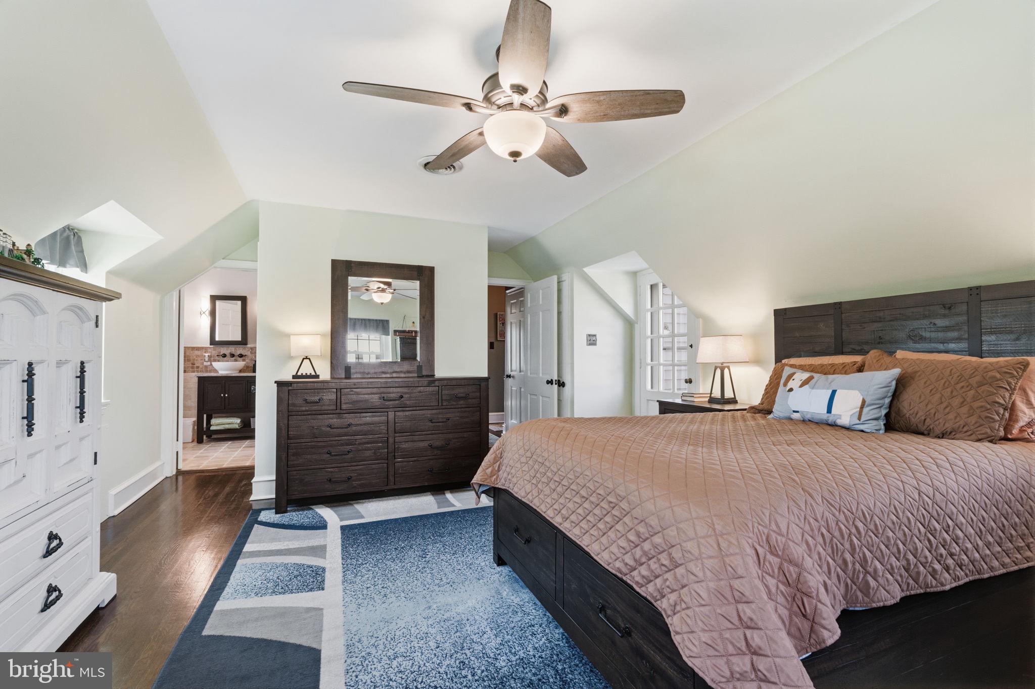 1242 Gordon Road Jenkintown, PA 19046 - Photo 22 of 48 Primary bedroom