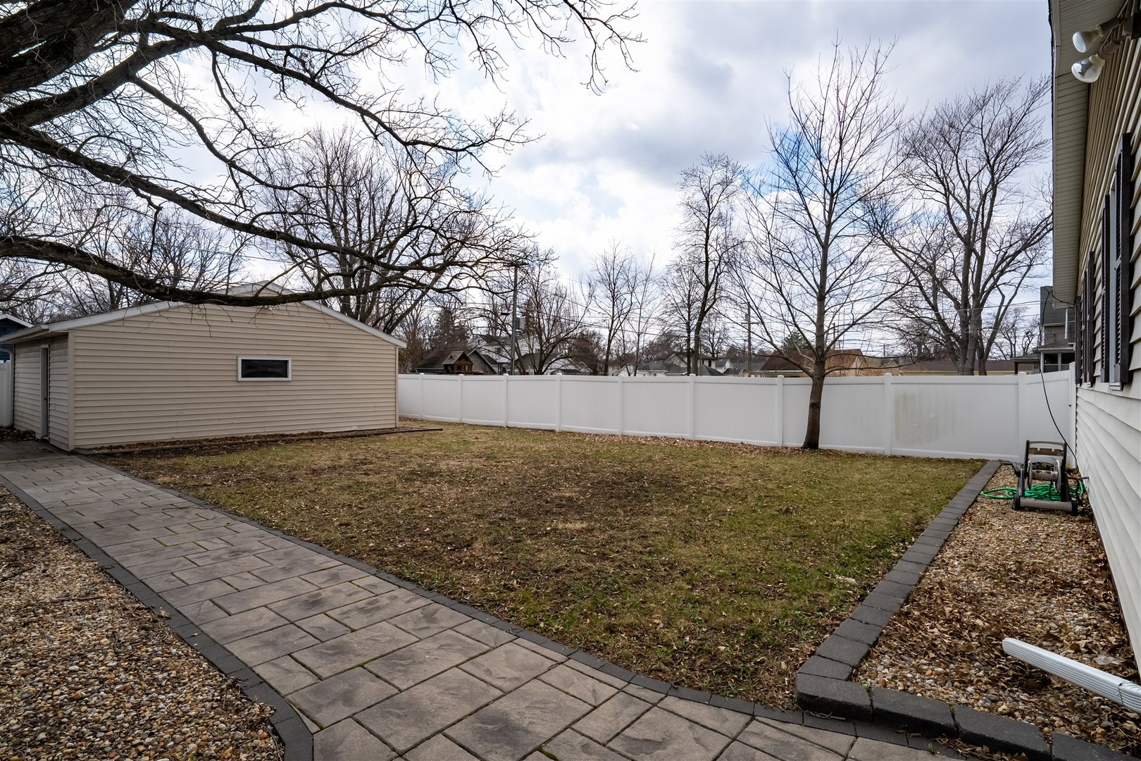 409 East Delaware Street Dwight, IL 60420 - Photo 24 of 31 a view of a yard with a tree