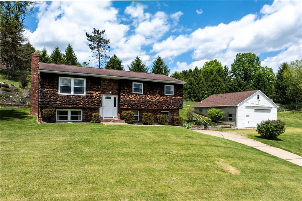 307 Linden Road Canonsburg, PA 15317 - Photo 2 of 20 Gallery Image 2