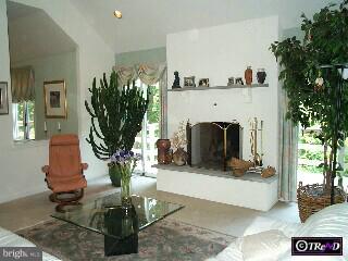 133 Deerfield Road Broomall, PA 19008 - Photo 2 of 6 Gallery Image 2