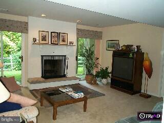133 Deerfield Road Broomall, PA 19008 - Photo 5 of 6 Gallery Image 5