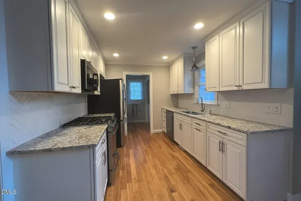 $2,350 | 417 Maylands Avenue, Raleigh, NC 27615