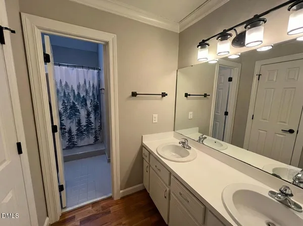 $2,350 | 417 Maylands Avenue, Raleigh, NC 27615