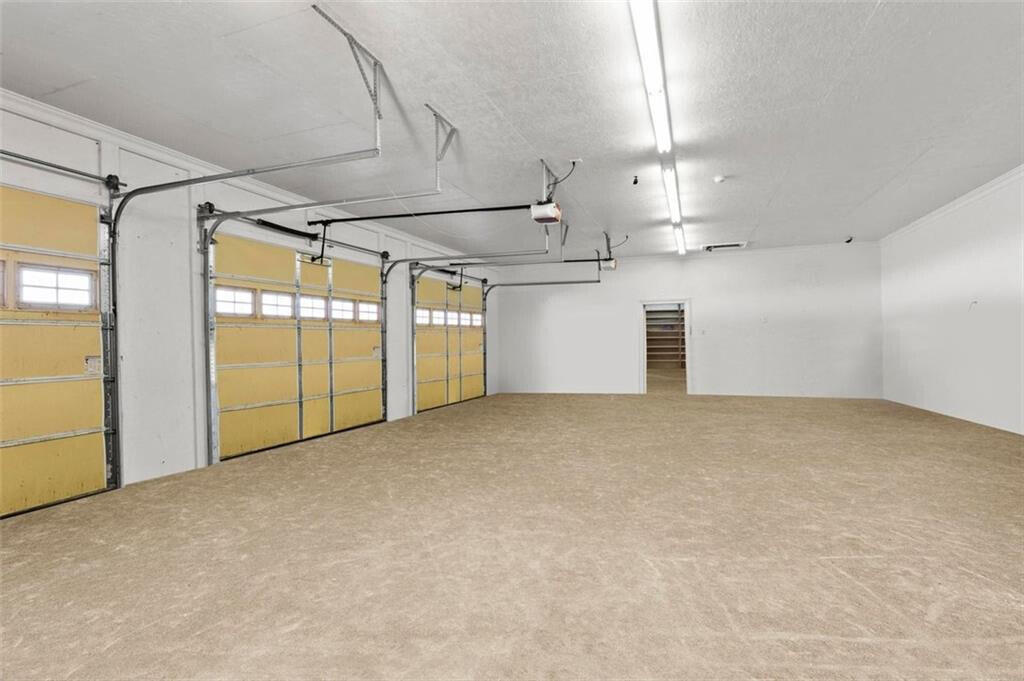386 Oak Grove Road Summerville, GA 30747 - Photo 22 of 24 Garage