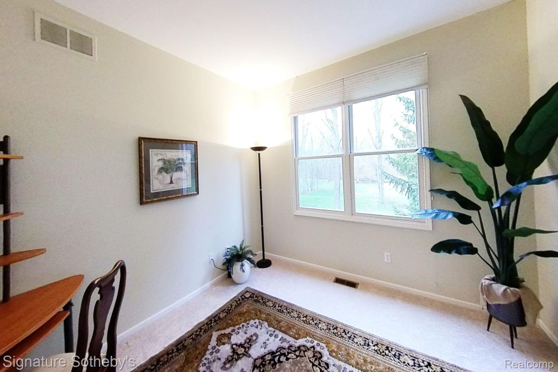 1415 Kentfield Drive Rochester, MI 48307 - Photo 25 of 49 firstflooroffice.jpg