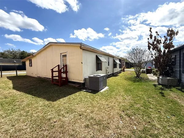$149,000 | 2055 South Floral Avenue, Unit 214, Bartow, FL 33830