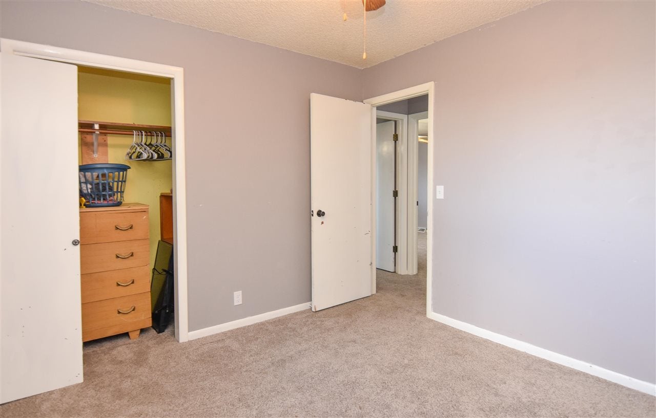 232 North Knoll Ridge Street North English, IA 52316 - Photo 12 of 26 Gallery Image 12