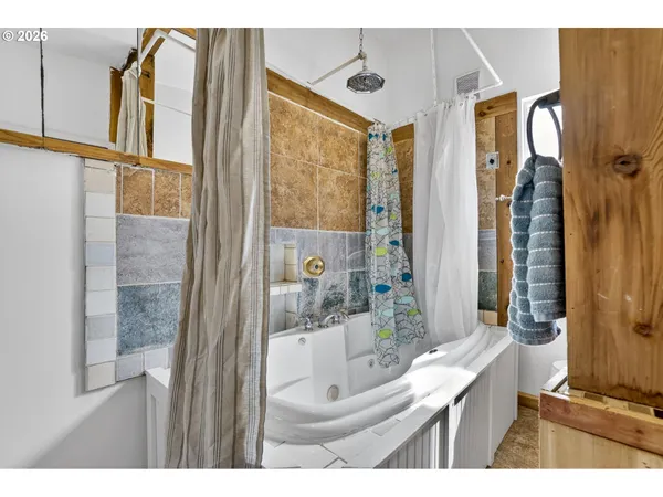 $513,899 | 72 Brunning Road, Stevenson, WA 98648
