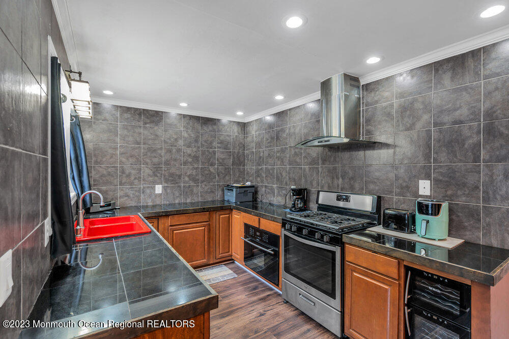 26 Brookside Drive Howell, NJ 07731 - Photo 11 of 33 019_dsc09445