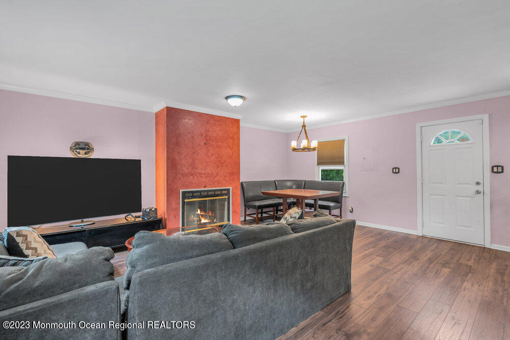 26 Brookside Drive Howell, NJ 07731 - Photo 7 of 33 014_dsc09490-1