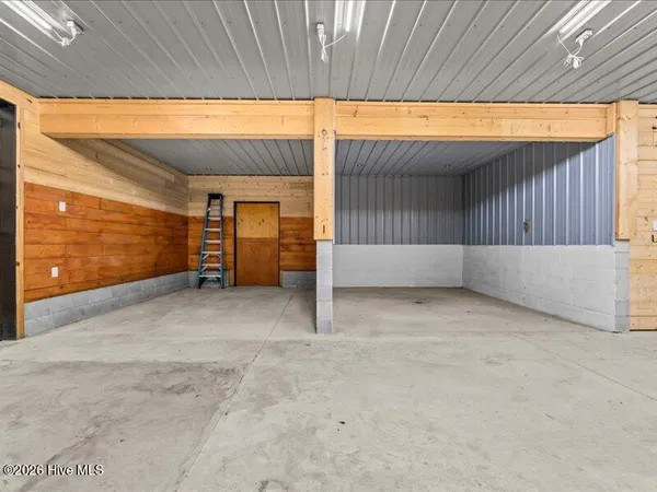 $850,000 | 1050 Lakebay Road, Vass, NC 28394