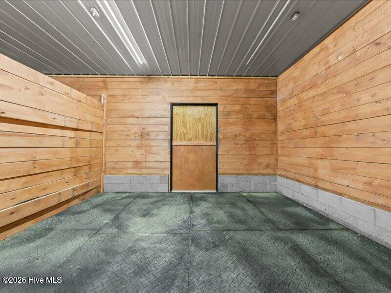 1050 Lakebay Road Vass, NC 28394 - Photo 14 of 33 31-DSC03346