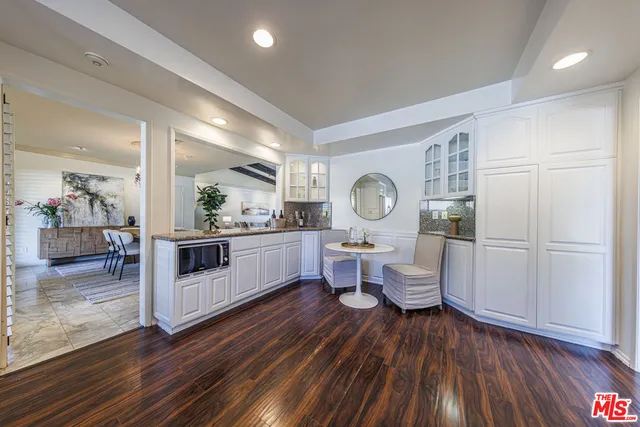 $1,649,900 | 12324 Kenny Drive, Granada Hills, CA 91344