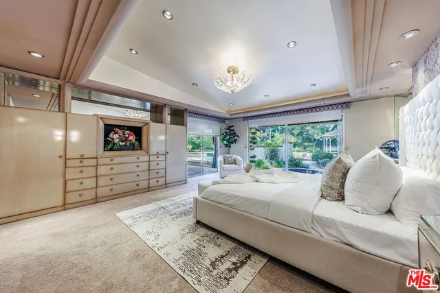 $1,649,900 | 12324 Kenny Drive, Granada Hills, CA 91344