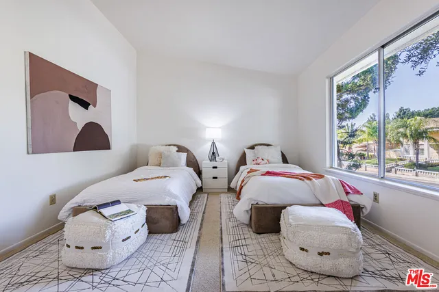 $1,649,900 | 12324 Kenny Drive, Granada Hills, CA 91344