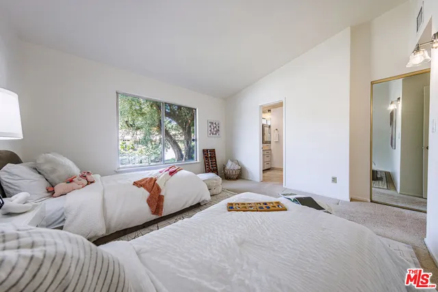 $1,649,900 | 12324 Kenny Drive, Granada Hills, CA 91344