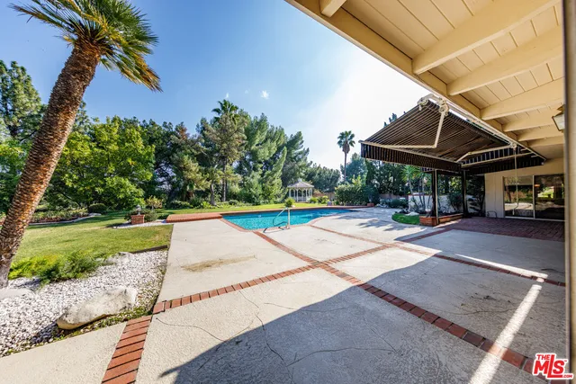 $1,649,900 | 12324 Kenny Drive, Granada Hills, CA 91344