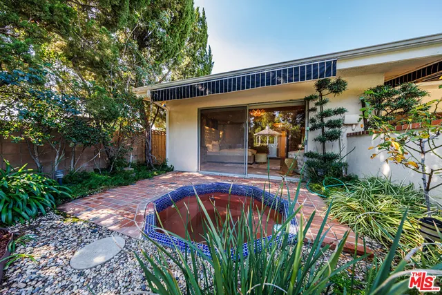 $1,649,900 | 12324 Kenny Drive, Granada Hills, CA 91344