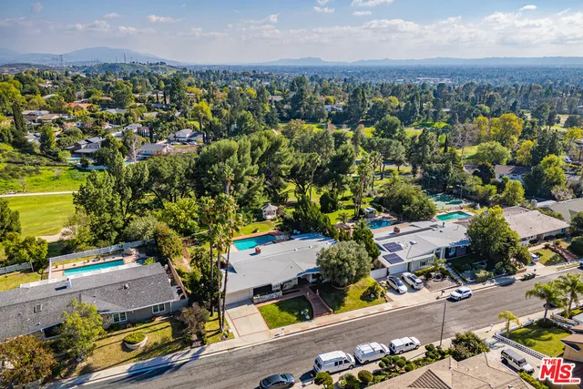 $1,649,900 | 12324 Kenny Drive, Granada Hills, CA 91344
