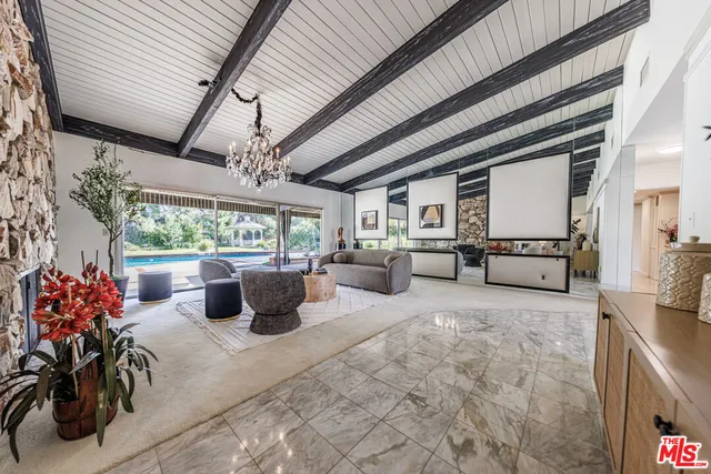 $1,649,900 | 12324 Kenny Drive, Granada Hills, CA 91344