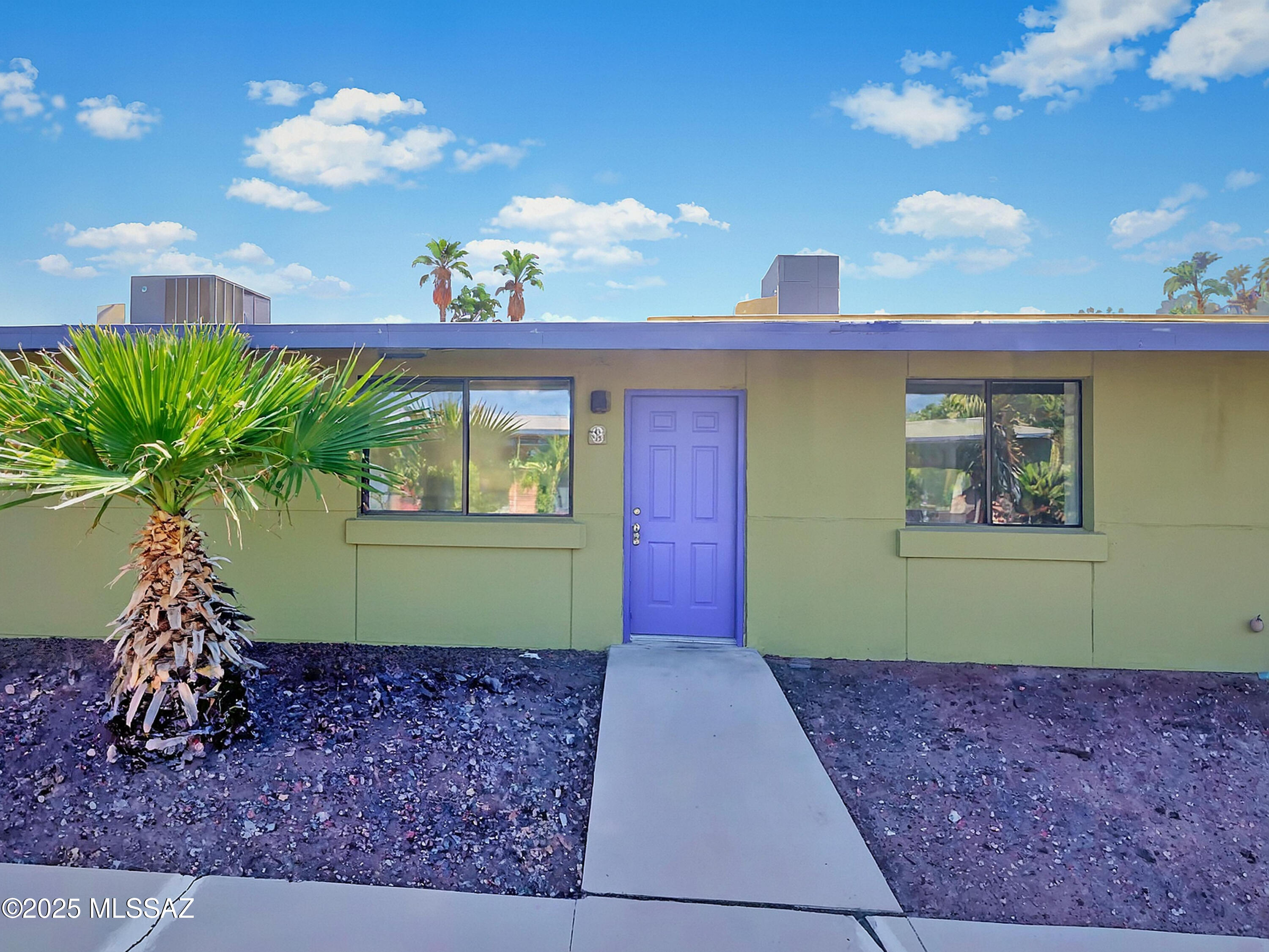 350 North Silverbell Road, Unit 8 Tucson, AZ 85745 - Photo 1 of 19