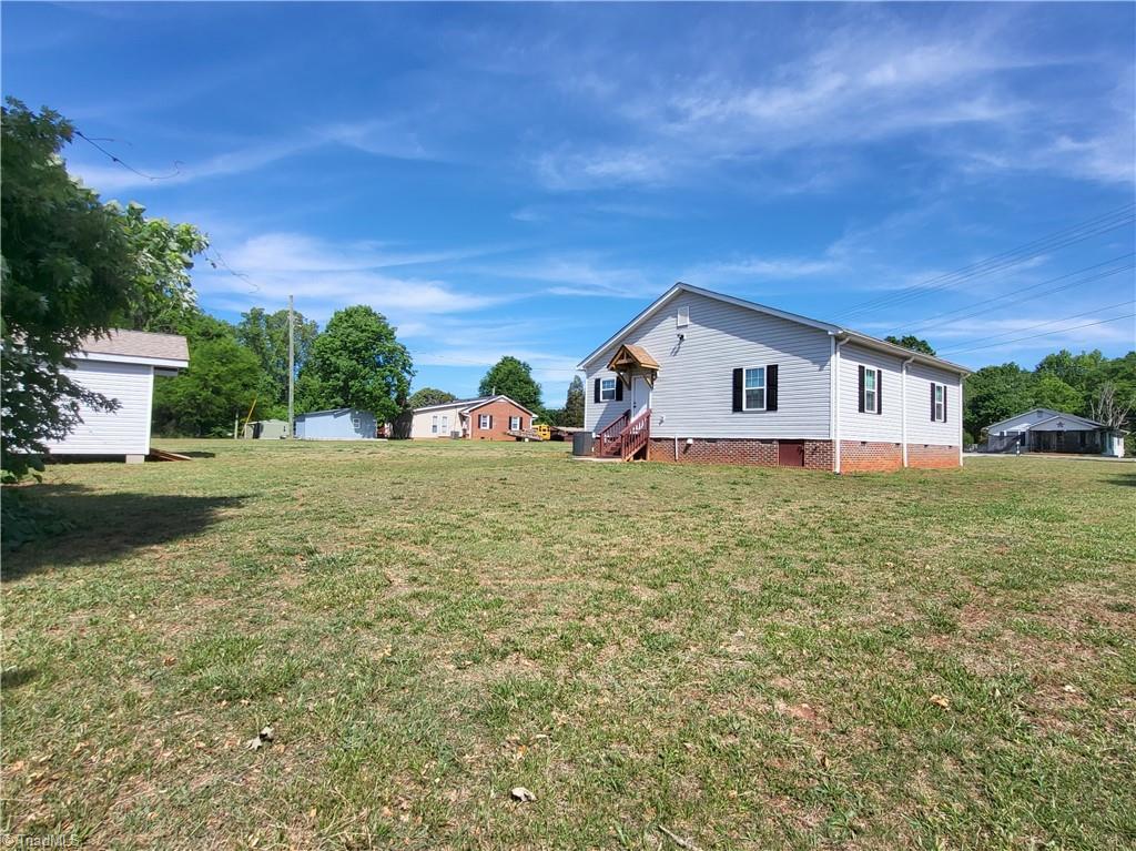 12 Forest Hill Road Lexington, NC 27295 - Photo 46 of 48