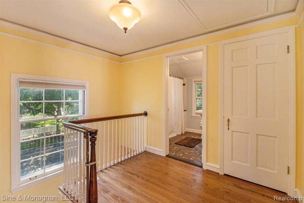 302 Merriweather Road Grosse Pointe Farms, MI 48236 - Photo 15 of 39