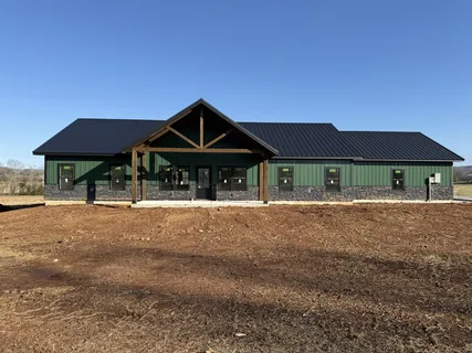 $535,000 | 961 Collins Lane, Huntland, TN 37345