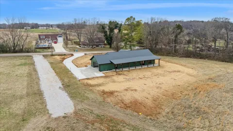 $525,000 | 961 Collins Lane, Huntland, TN 37345