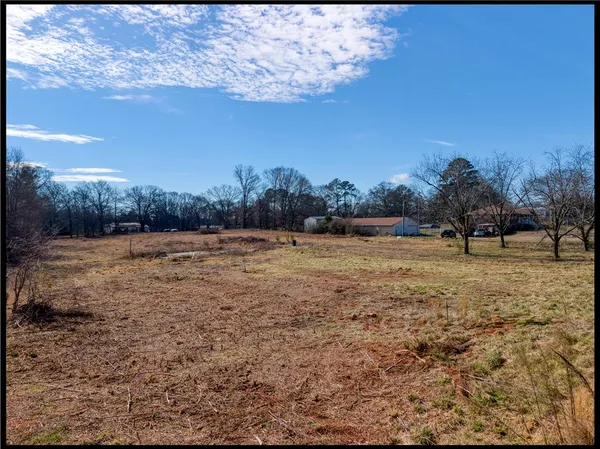 $295,900 | 2205 Whitehall Road, Anderson, SC 29625