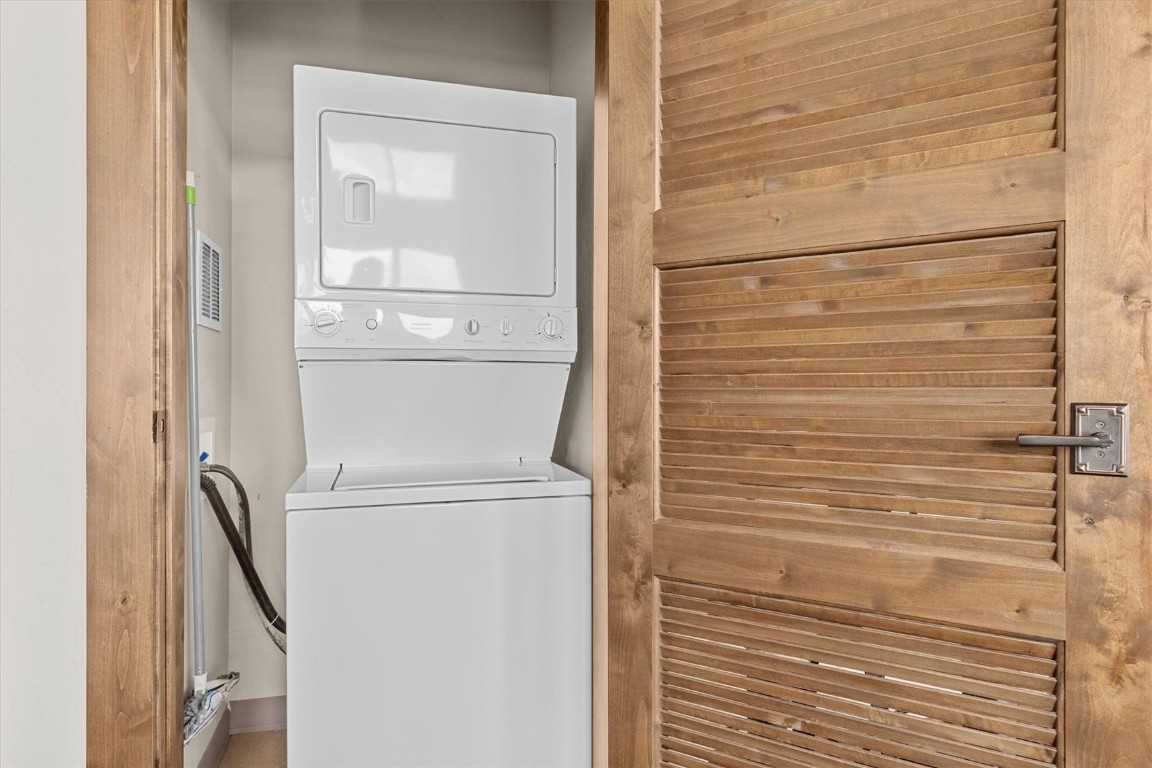 1175 Bangtail Way, Unit 5118 Steamboat Springs, CO 80487 - Photo 17 of 46 a close view of door