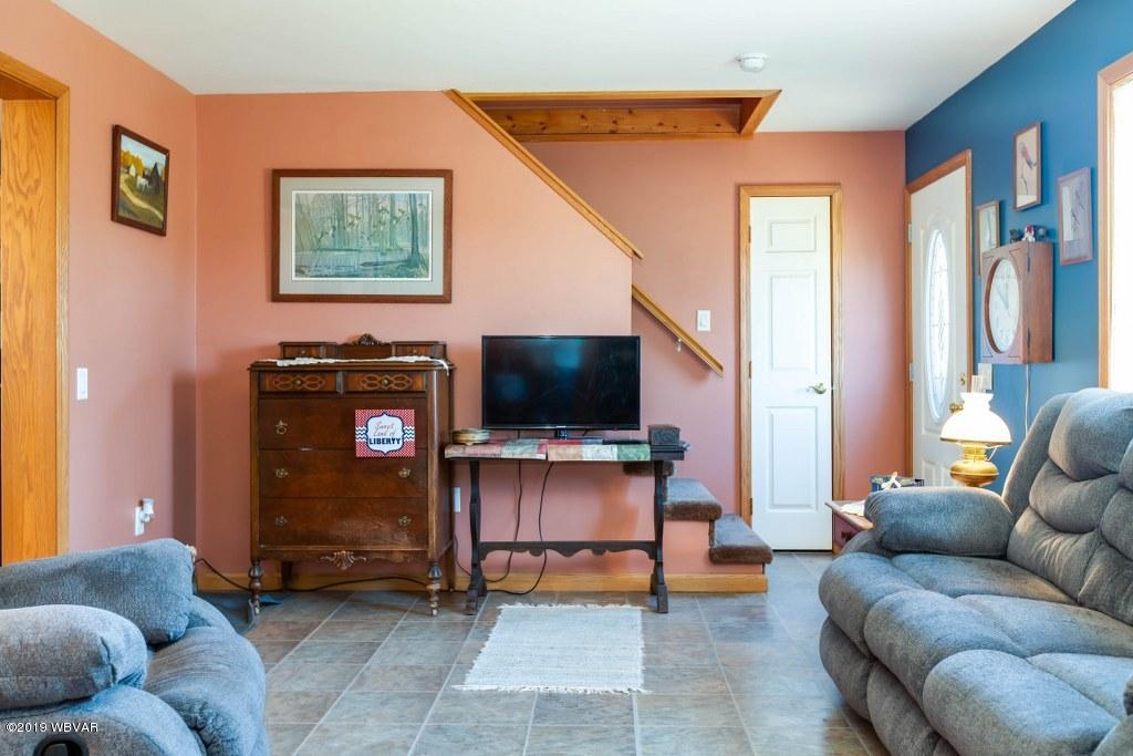 7587 Coryland Road Gillett, PA 16925 - Photo 5 of 40 6