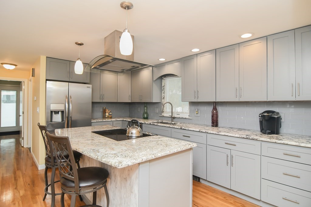 36 Turnpike Road Southborough, MA 01745 - Photo 6 of 28 Gallery Image 6