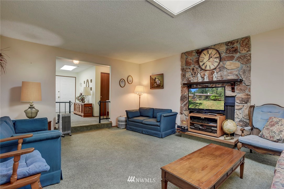 16315 Candy Loop Northeast Poulsbo, WA 98370 - Photo 4 of 23