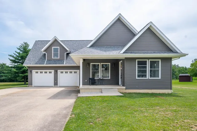$295,000 | 2957 South Southtown Place, Portland, IN 47371