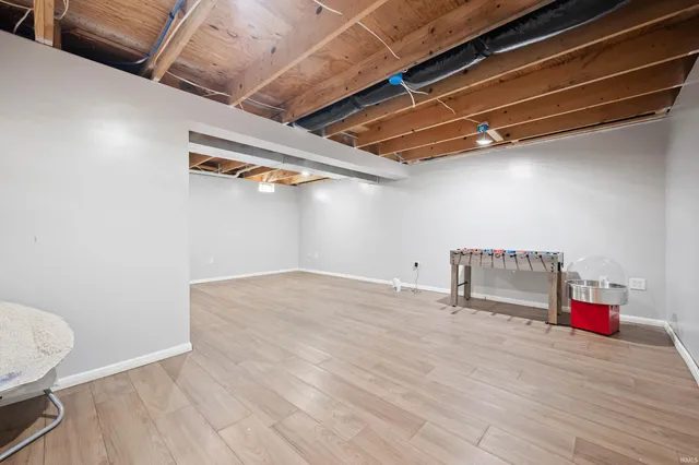 $295,000 | 2957 South Southtown Place, Portland, IN 47371