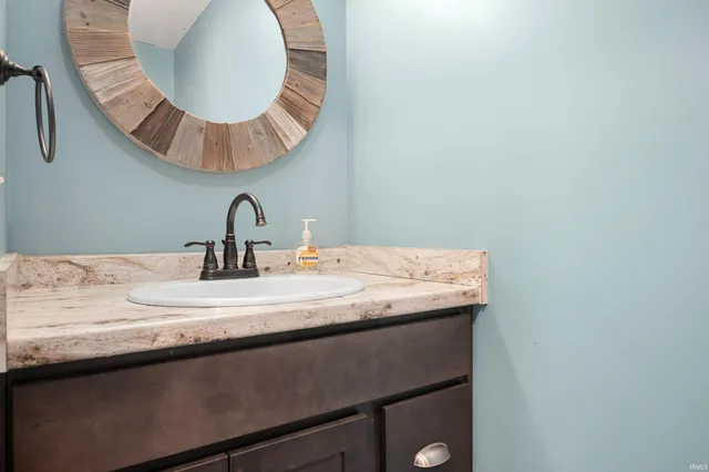 $295,000 | 2957 South Southtown Place, Portland, IN 47371