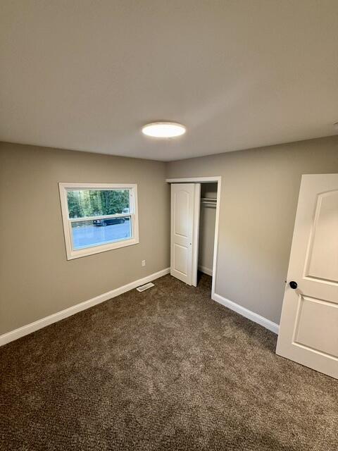 1528 Hanley Street Gary, IN 46406 - Photo 13 of 27 an empty room with windows