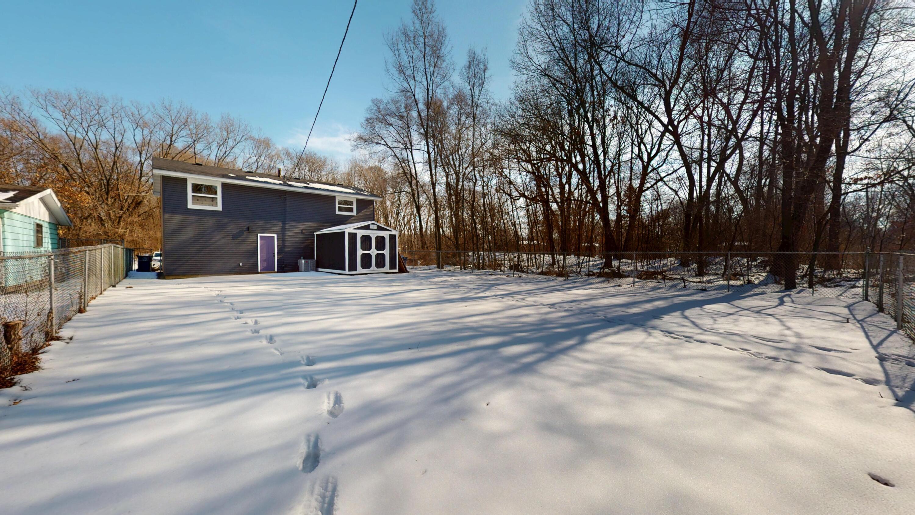 1528 Hanley Street Gary, IN 46406 - Photo 44 of 44 a view of road with trees