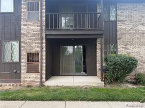 270 East Thirteen Mile Road, Unit 34 Madison Heights, MI 48071 - Photo 15 of 16