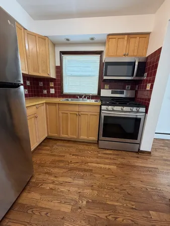$179,000 | 905 Graceland Avenue, Unit 7, Des Plaines, IL 60016