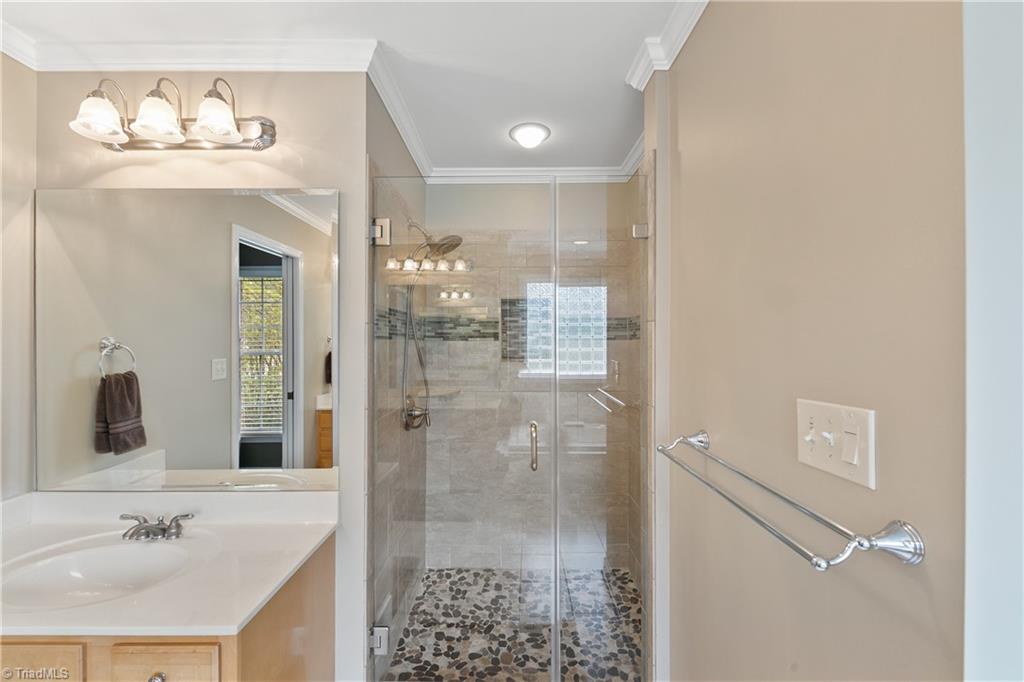 2020 Rossmore Road Clemmons, NC 27012 - Photo 20 of 41 Gallery Image 20