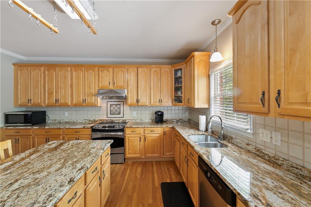 2020 Rossmore Road Clemmons, NC 27012 - Photo 10 of 41 Gallery Image 10