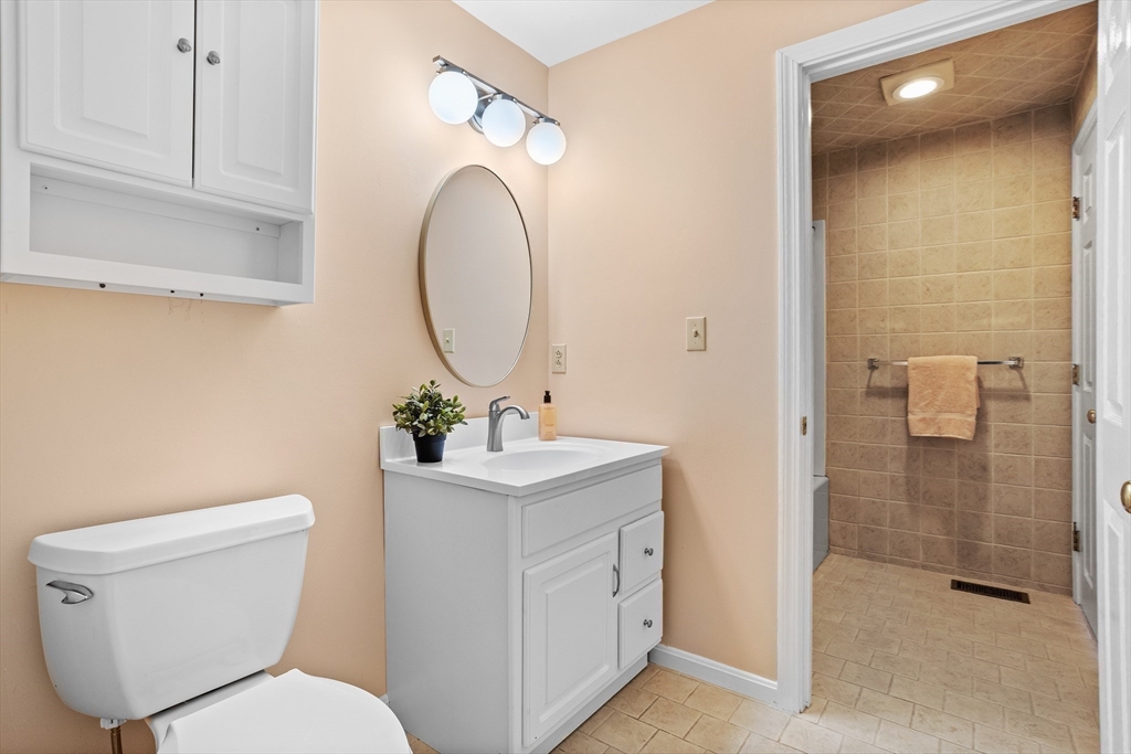 55 Littleton Road, Unit 11B Ayer, MA 01432 - Photo 22 of 33 Gallery Image 22