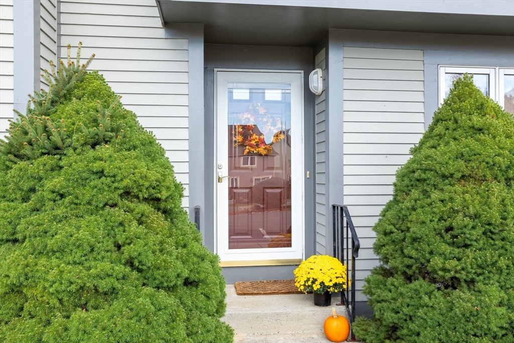55 Littleton Road, Unit 11B Ayer, MA 01432 - Photo 3 of 33 Gallery Image 3